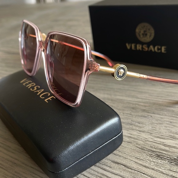 Versace Accessories - New!versace sunglasses